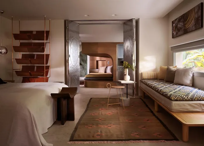 Vourvourou Hotels
