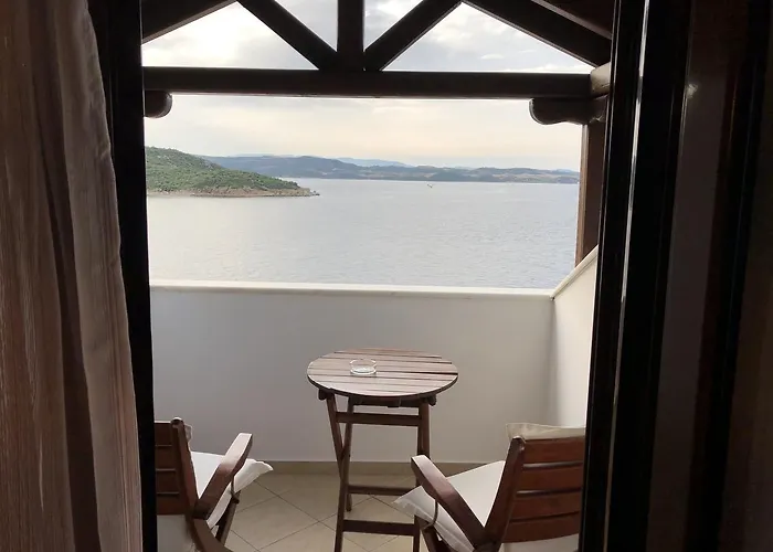 Ammouliani Hotels